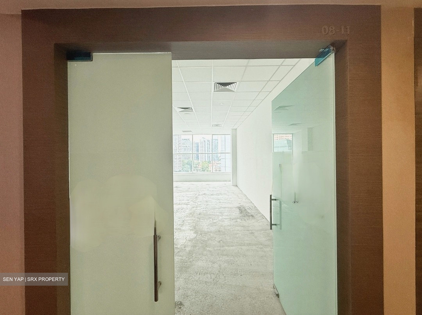 SQUARE 2 (D11), Retail #536868881